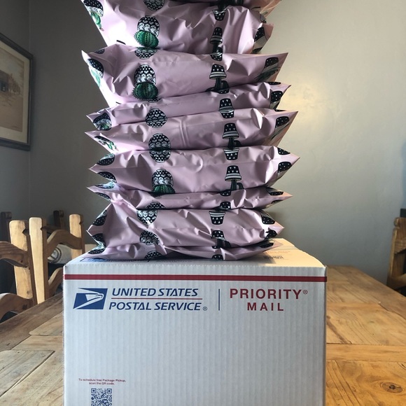 Meet the owner of Hunting & Haggling LLC 🌸 - Picture 5 of 5